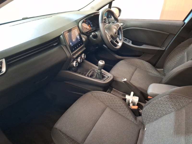 Used Renault Clio 2021 for sale - 76700297: Photo 5