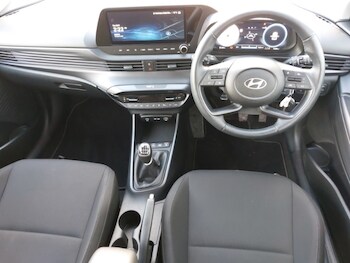 Used Hyundai i20 2025 for sale - 76502544: Photo