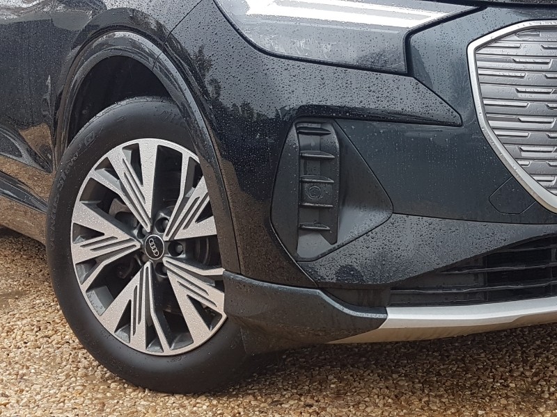 Used Audi Q4 e-tron 2024 for sale - 76682947: Photo 9