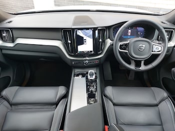 Used Volvo XC60 2024 for sale - 75774848: Photo