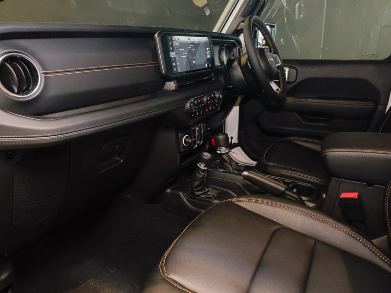 Used Jeep Wrangler 2025 for sale - 76483588: Photo 5