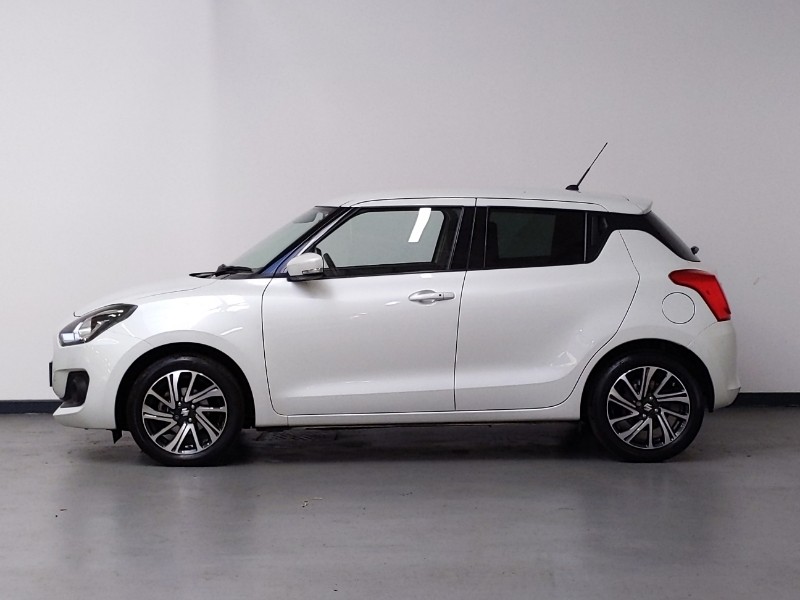 Used Suzuki Swift 2023 for sale - 77954585: Photo 4