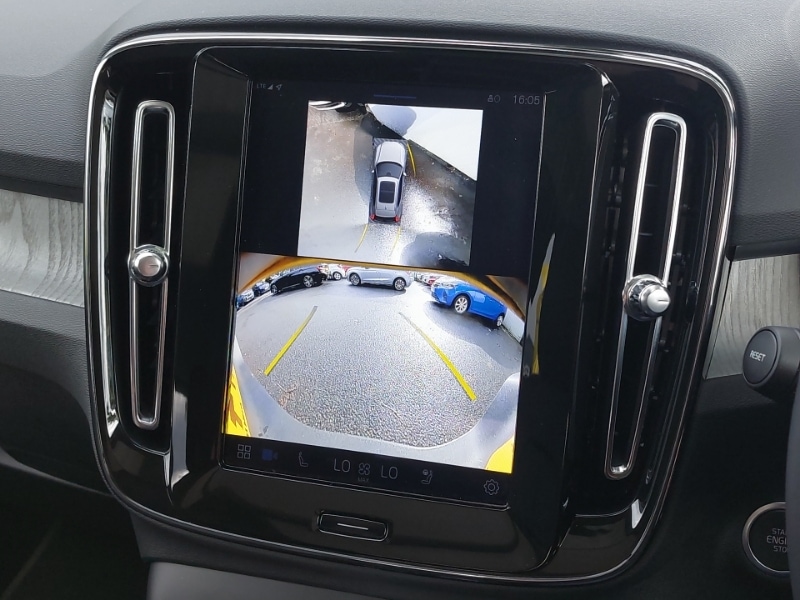 Used Volvo XC40 2024 for sale - 77842123: Photo 11