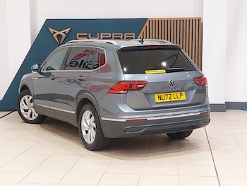 Used Volkswagen Tiguan Allspace 2022 for sale - 77624700: Photo