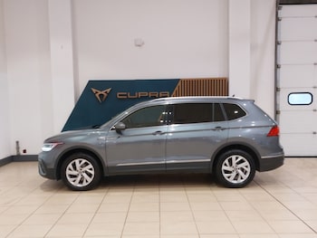 Used Volkswagen Tiguan Allspace 2022 for sale - 77624700: Photo