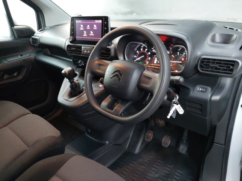 Used Citroen Berlingo 2023 for sale - 77142670: Photo 2