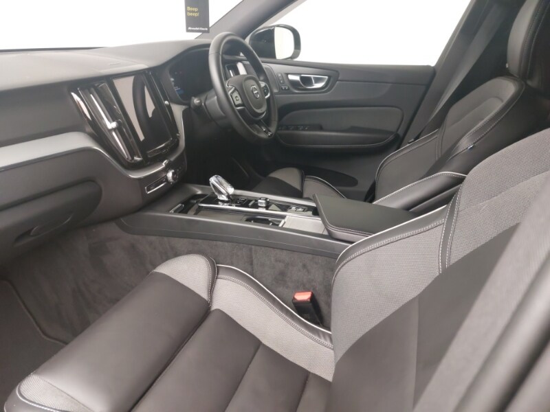 Used Volvo XC60 2022 for sale - 76630844: Photo 5