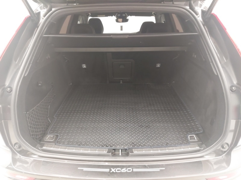 Used Volvo XC60 2022 for sale - 76630844: Photo 8