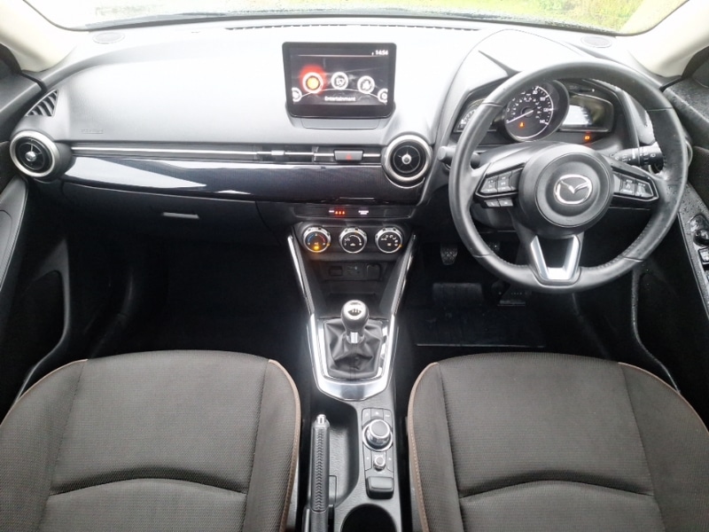 Used Mazda Mazda2 2022 for sale - 76165435: Photo 2