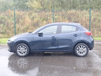 Used Mazda Mazda2 2022 for sale - 76165435: Photo 4