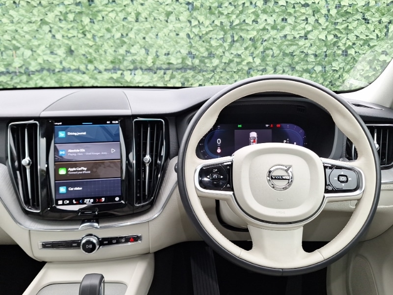 Used Volvo XC60 2023 for sale - 77150989: Photo 5