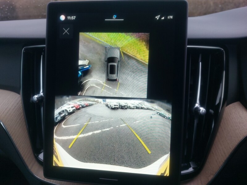 Used Volvo XC60 2025 for sale - 77874989: Photo 11