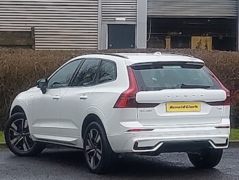 Used Volvo XC60 2025 for sale - 77874989: Photo