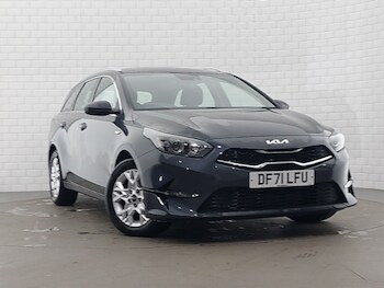 Used Kia Ceed 2022 for sale - 76669622: Photo