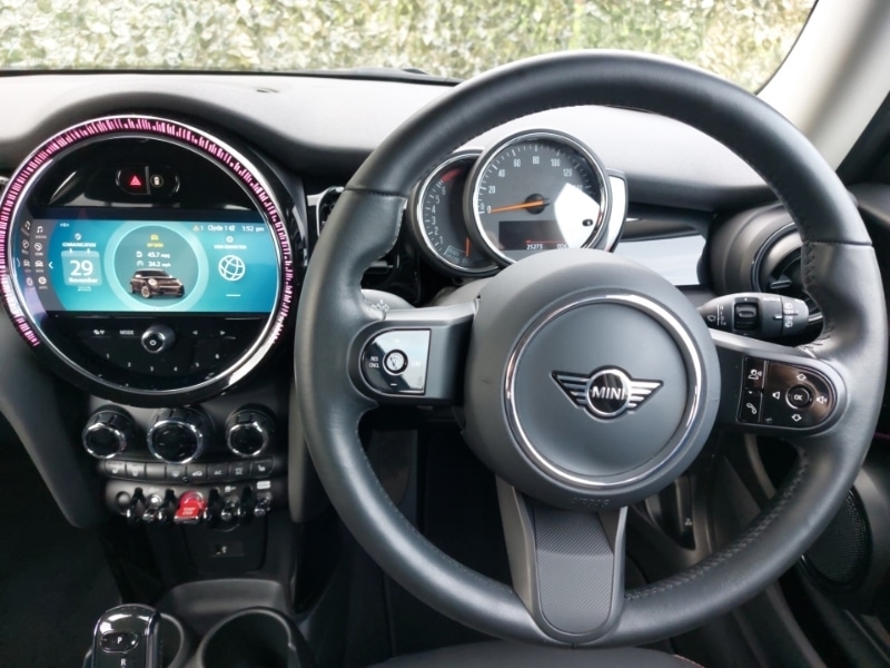 Used MINI Hatch 2023 for sale - 76749466: Photo 7