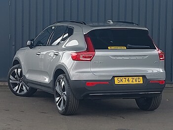 Used Volvo XC40 2024 for sale - 76537431: Photo