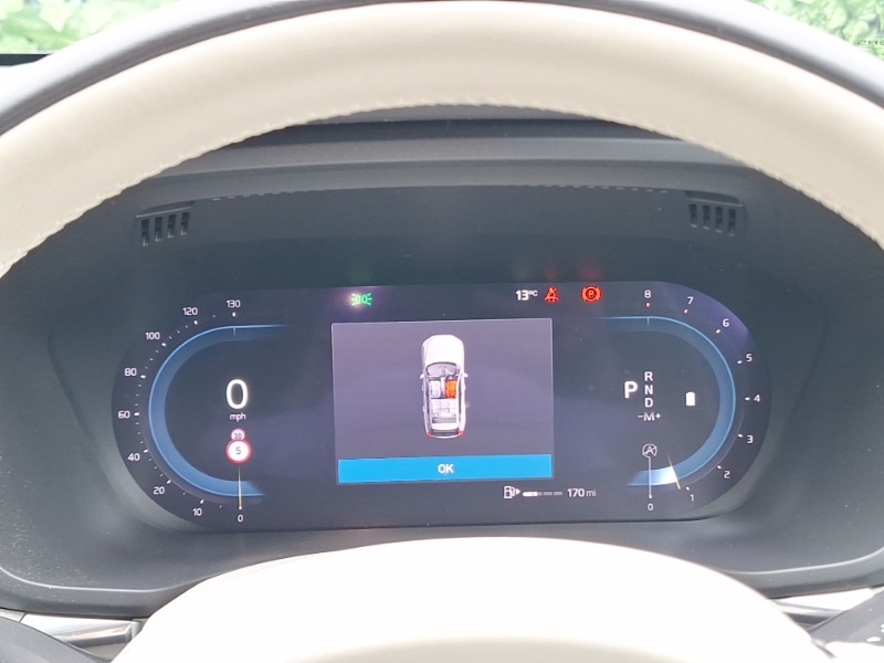 Used Volvo XC60 2023 for sale - 76764710: Photo 9