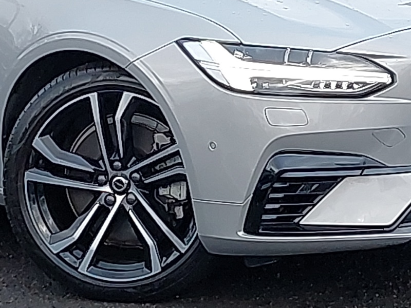 Used Volvo V90 2025 for sale - 77540391: Photo 9