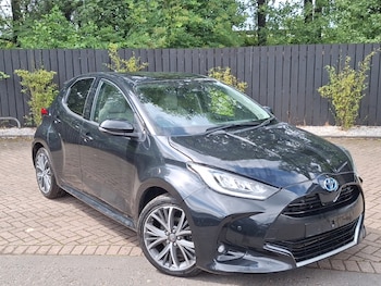 Used Toyota Yaris 2022 for sale - 75663402: Photo
