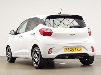 Used Hyundai i10 2024 for sale - 75628741: Photo