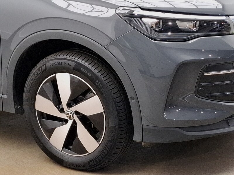 Used Volkswagen Tiguan 2024 for sale - 76325353: Photo 9