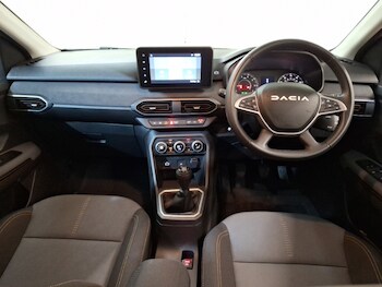 Used Dacia Sandero Stepway 2024 for sale - 77386035: Photo