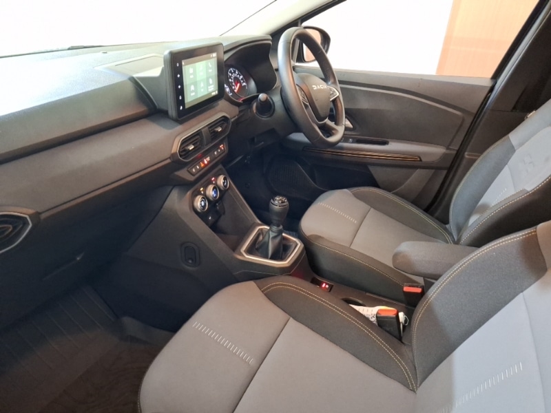 Used Dacia Sandero Stepway 2024 for sale - 77386035: Photo 5