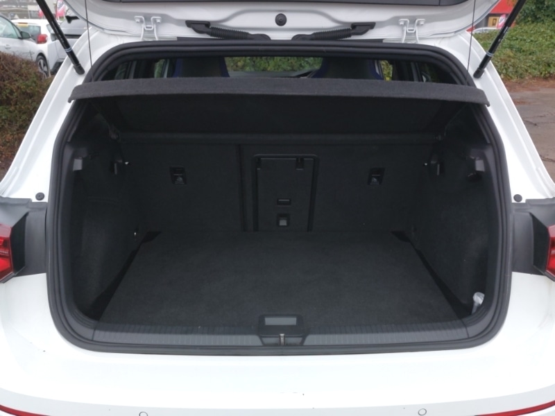 Used Volkswagen Golf 2024 for sale - 77311882: Photo 8