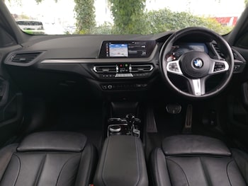 Used BMW 1 Series 2022 for sale - 76600209: Photo