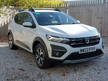 Used Dacia Sandero Stepway 2022 for sale - 77224320: Photo