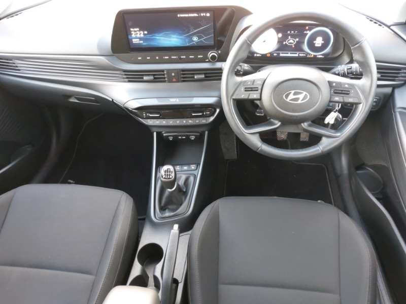Used Hyundai i20 2025 for sale - 77298896: Photo 2