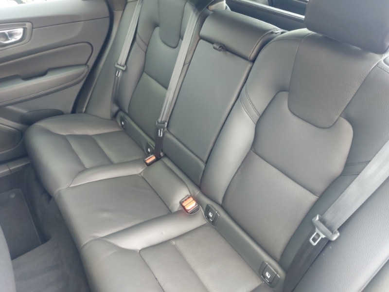 Used Volvo XC60 2022 for sale - 76920914: Photo 6