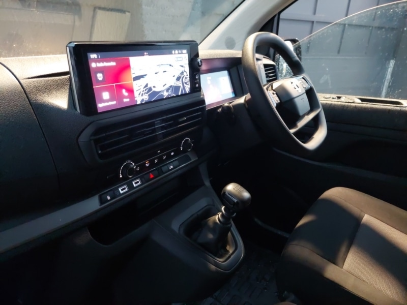 Used Vauxhall Vivaro 2024 for sale - 77142671: Photo 10