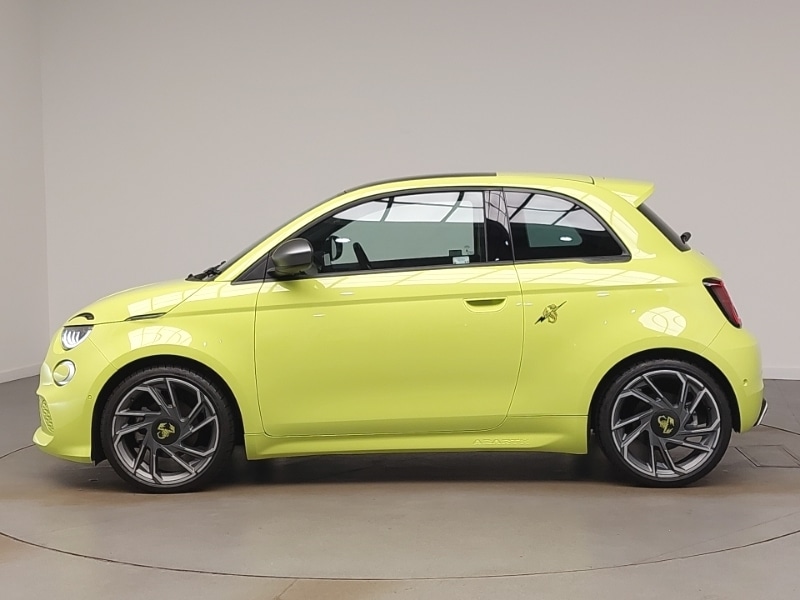 Used Abarth 500 2023 for sale - 76827389: Photo 4