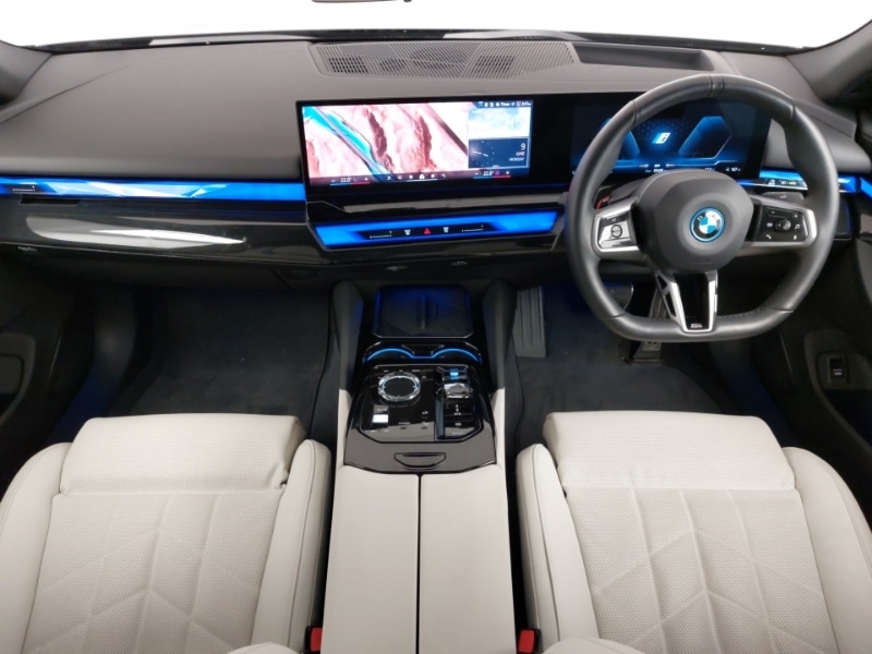 Used BMW i5 2025 for sale - 76817371: Photo 4