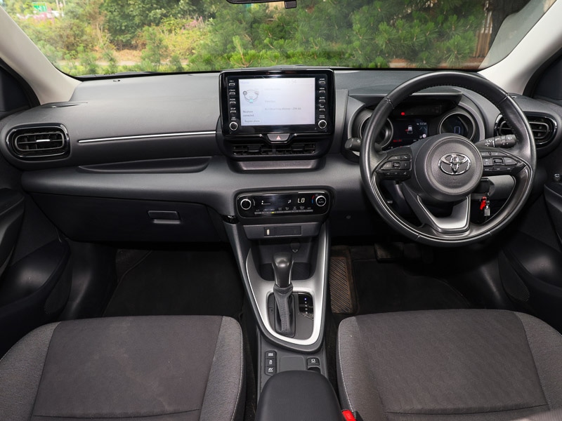 Used Toyota Yaris 2022 for sale - 76759199: Photo 2