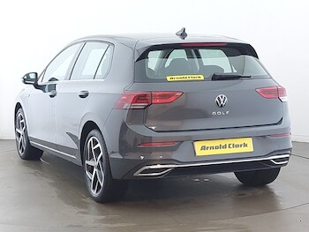 Used Volkswagen Golf 2023 for sale - 77569390: Photo