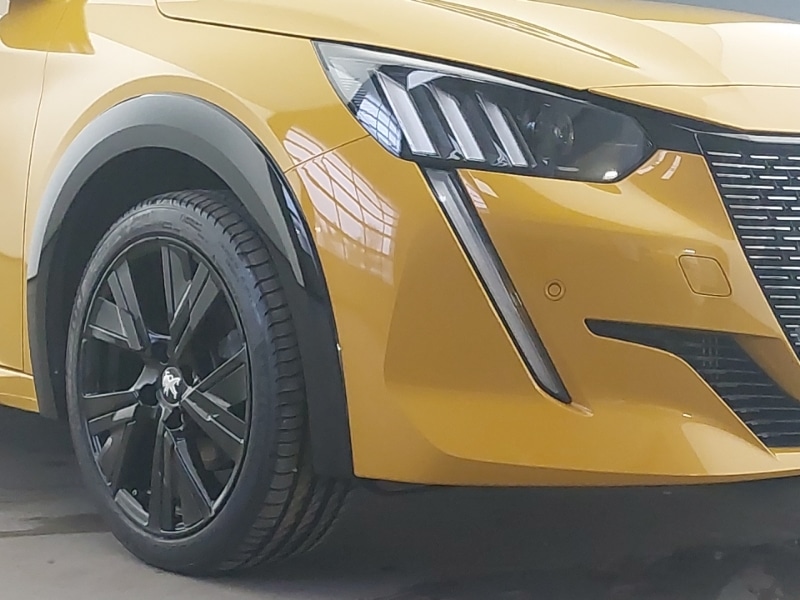 Used Peugeot 208 2023 for sale - 76860973: Photo 9