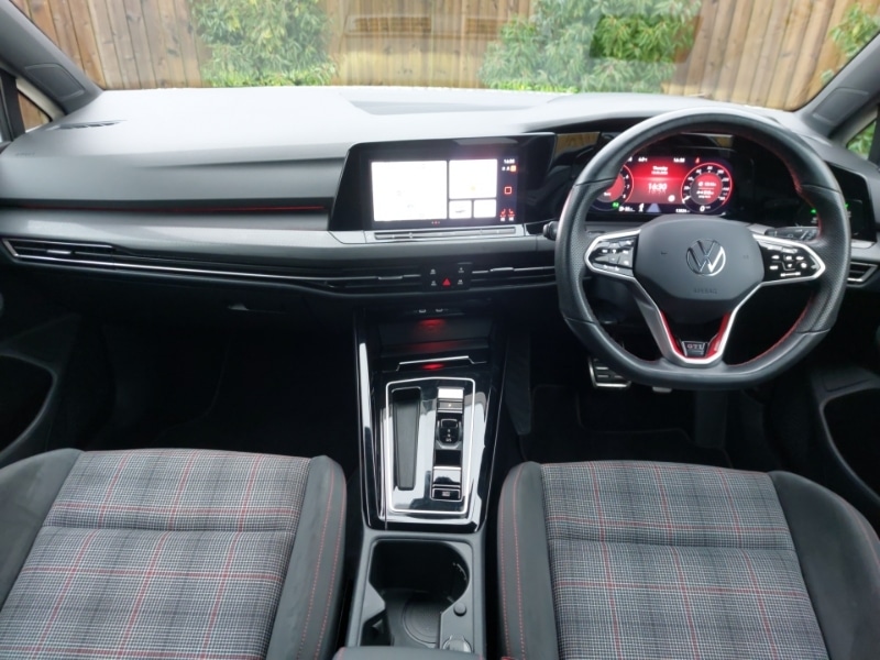 Used Volkswagen Golf 2024 for sale - 77852012: Photo 2