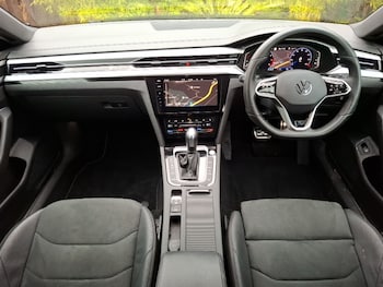 Used Volkswagen Arteon 2023 for sale - 77395598: Photo