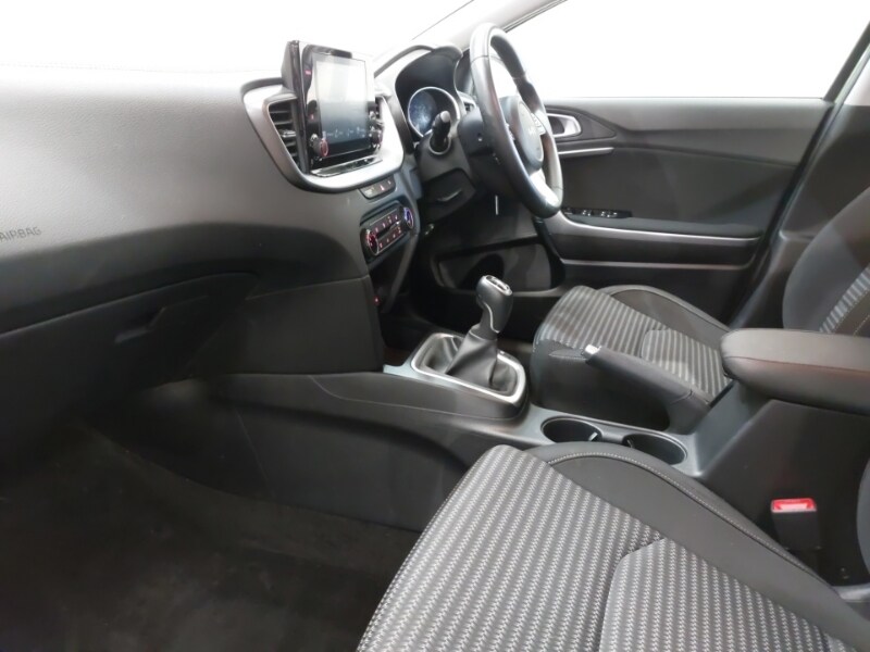 Used Kia XCeed 2024 for sale - 77875411: Photo 5