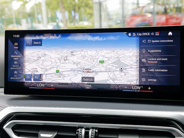 Used BMW 3 Series 2024 for sale - 76233290: Photo 11