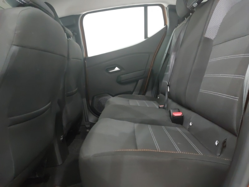 Used Dacia Sandero Stepway 2022 for sale - 77166381: Photo 6