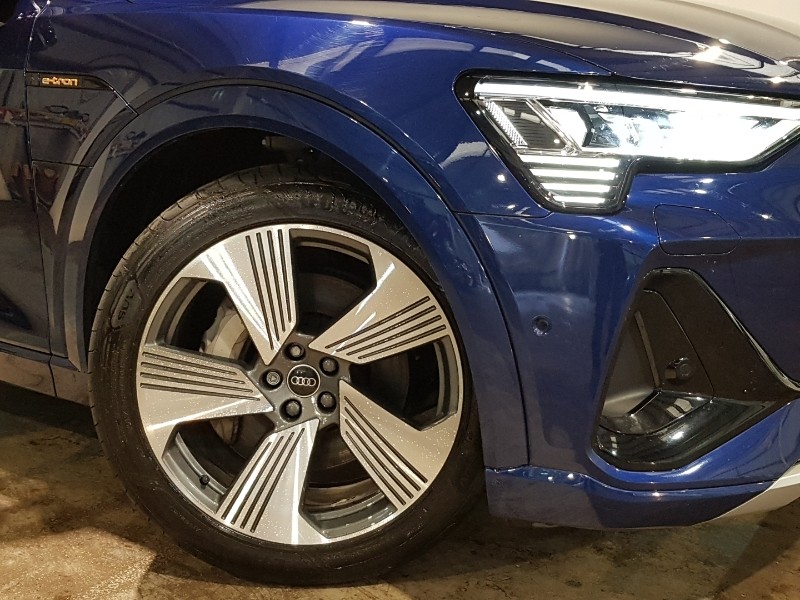 Used Audi e-tron 2022 for sale - 77767823: Photo 9