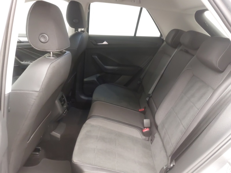 Used Volkswagen T-Roc 2023 for sale - 76560749: Photo 6