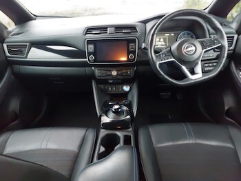 Used Nissan Leaf 2022 for sale - 77299316: Photo