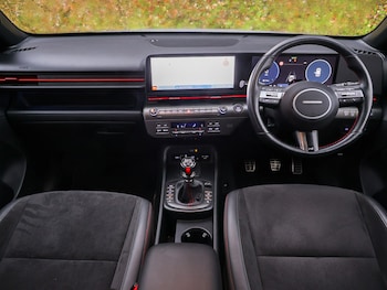 Used Hyundai KONA 2024 for sale - 77449397: Photo