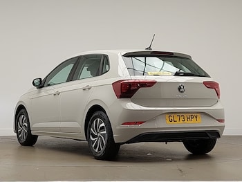 Used Volkswagen Polo 2023 for sale - 77386141: Photo