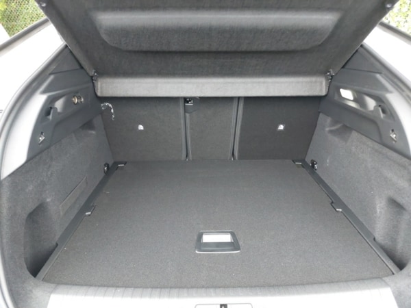 Used Peugeot 3008 2025 for sale - 76254277: Photo 8