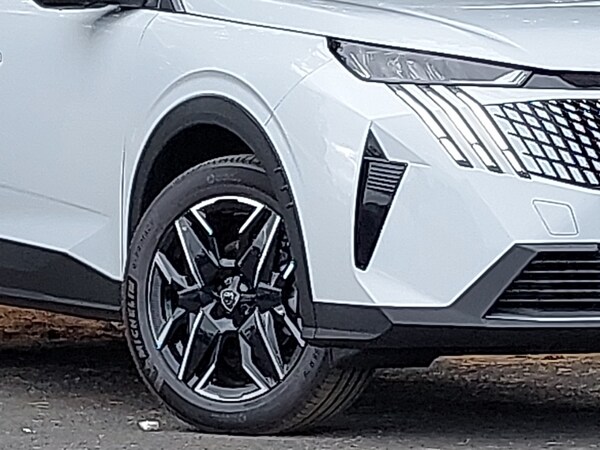 Used Peugeot 3008 2025 for sale - 76254277: Photo 9